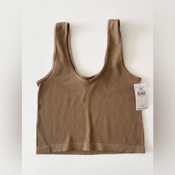 BKE Essentials Tank Top. Size XS/S. - Picture 2 of 2